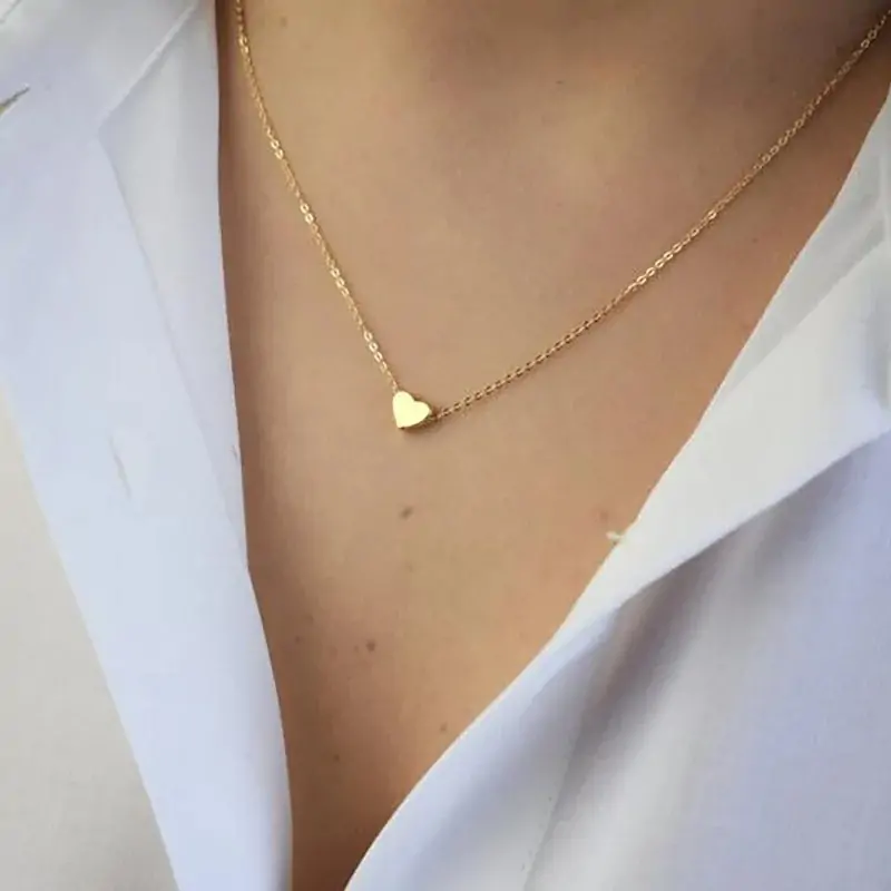 Minimalist Jewelry Trends: Discover Guangtuo’s Best-Selling Necklaces 2 Minimalist Jewelry Trends