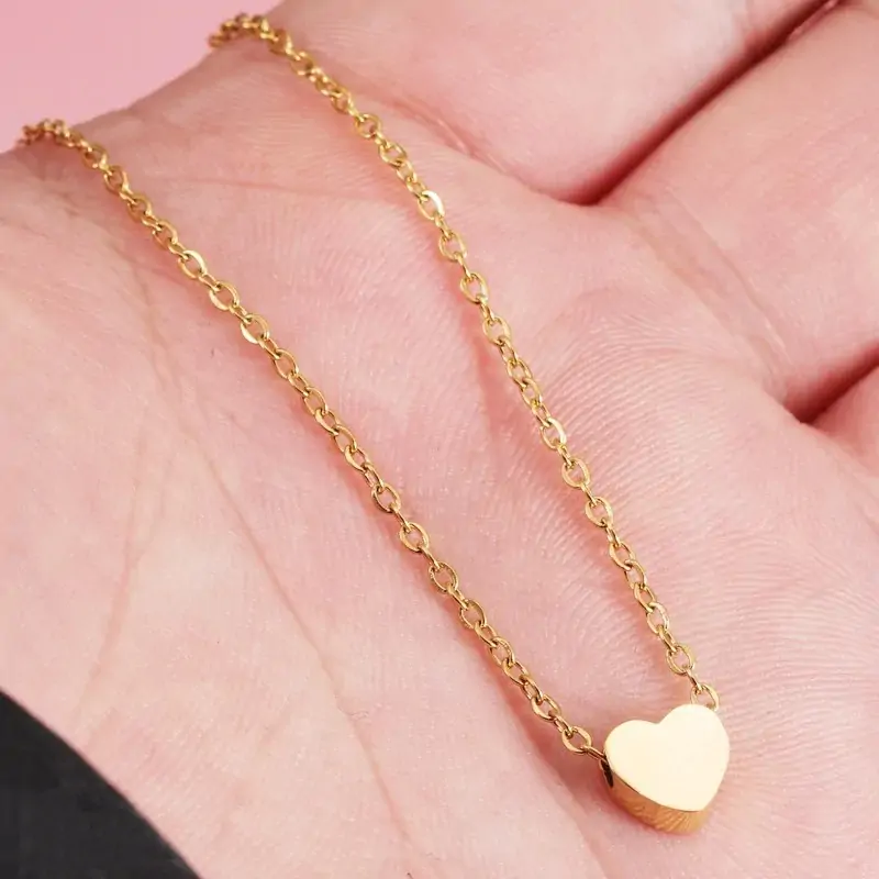Minimalist Jewelry Trends: Discover Guangtuo’s Best-Selling Necklaces 3 Minimalist Jewelry Trends