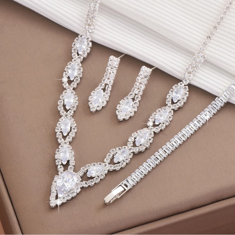 Best Affordable Rhinestone Wedding Jewelry Set 1 Best Affordable Rhinestone