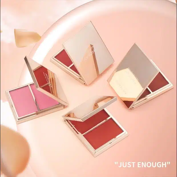Best Two-Tone Waterproof Blush Review: The Stunning & Affordable 1 Best Two-Tone Waterproof Blush